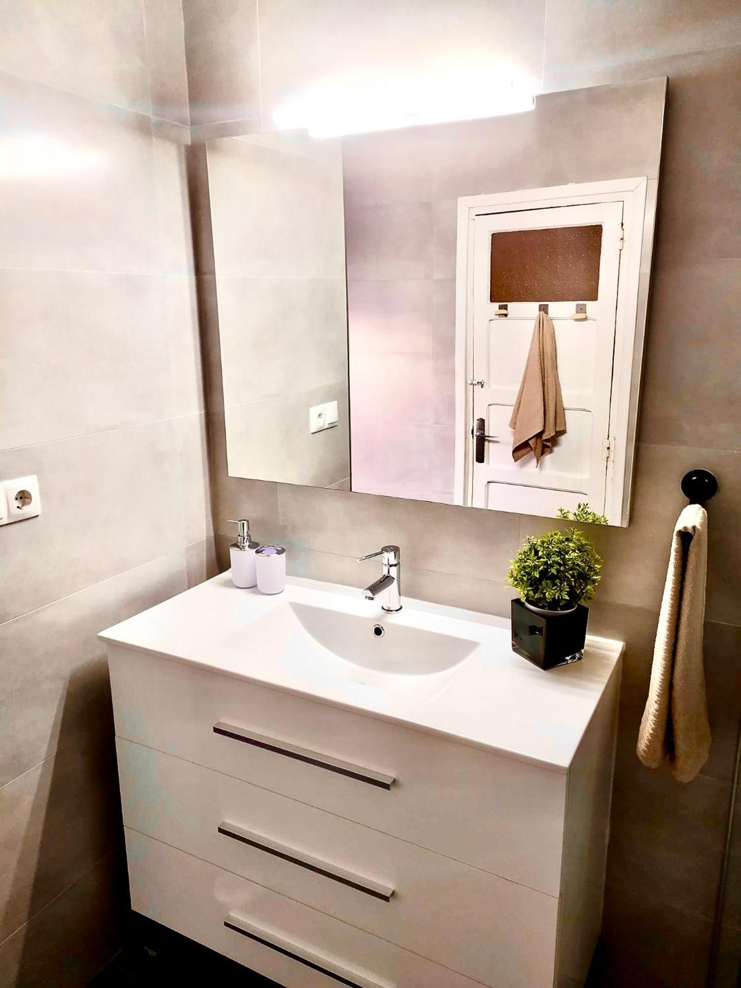 Amplio Apartamento Con Dos Patios Gijón Esterno foto