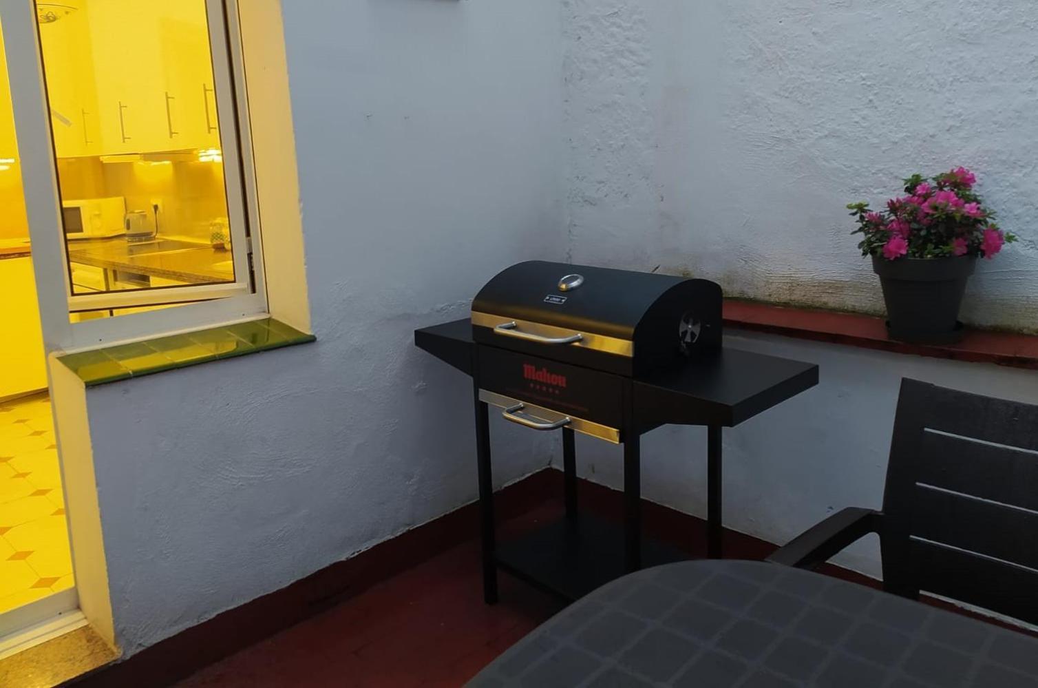 Amplio Apartamento Con Dos Patios Gijón Esterno foto
